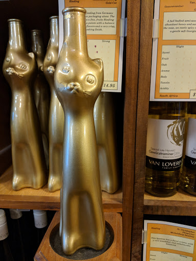 Wine Store «Dolce Vita Wine Shop», reviews and photos, 3115 Chaska Blvd, Chaska, MN 55318, USA