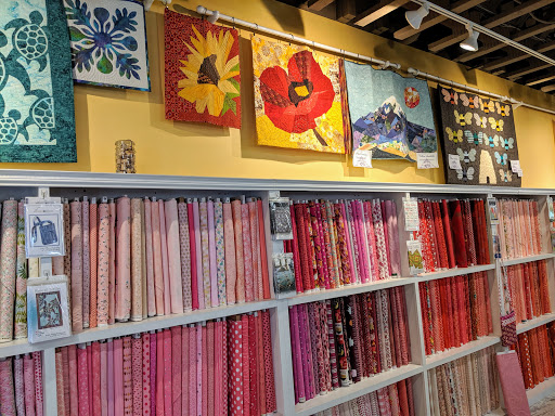 Quilt Shop «Quilting Mayhem», reviews and photos, 1118 1st St, Snohomish, WA 98290, USA