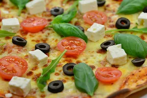 Pizza de Luxe image