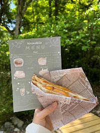 学生カフェhirondelle