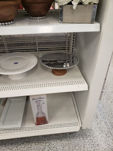 Clothing Store «Ross Dress for Less», reviews and photos, 6715 Camino Arroyo, Gilroy, CA 95020, USA