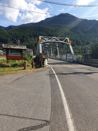 Gas Station «Sky Gas & Grocery», reviews and photos, 147 5th St N, Skykomish, WA 98288, USA