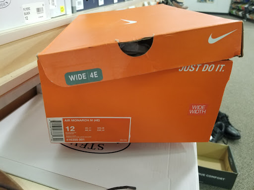 Shoe Store «DSW Designer Shoe Warehouse», reviews and photos, 2201 S Interstate 35 E, Denton, TX 76205, USA