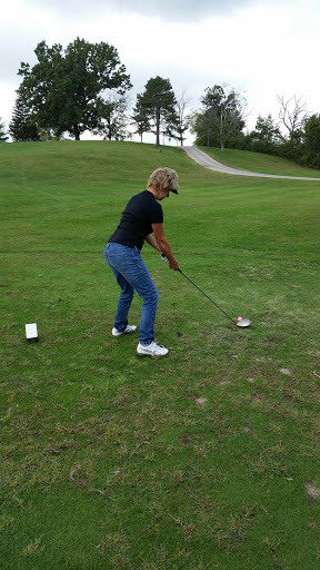 Golf Course «Potters Park Golf Course», reviews and photos, 417 Hamilton New London Rd, Hamilton, OH 45013, USA