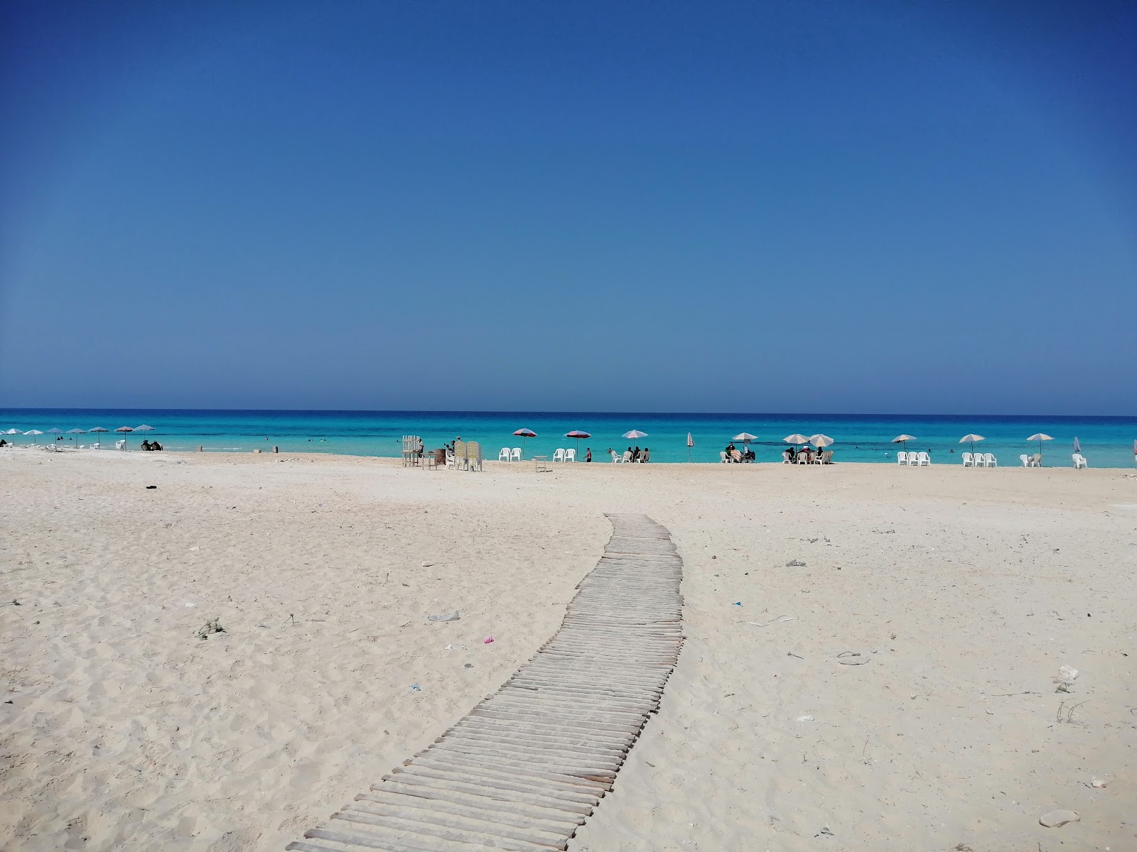 Φωτογραφία του Matrouh Beach παροχές περιοχής