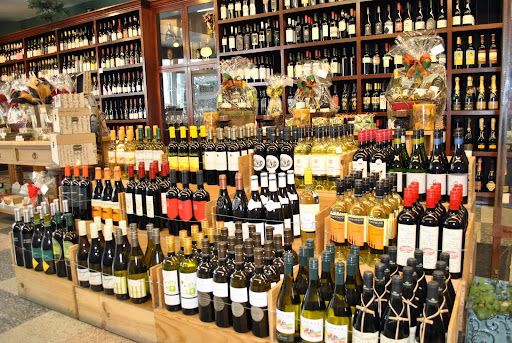 Wine Store «Almor Wine & Spirits», reviews and photos, 7855 Sunset Blvd, Los Angeles, CA 90046, USA
