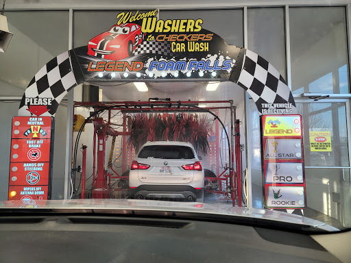 WhiteWater Express Car Wash en Findlay