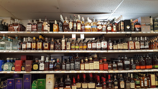 Liquor Store «Northside Drive Liquor Store», reviews and photos, 1341 Northside Dr NW, Atlanta, GA 30318, USA