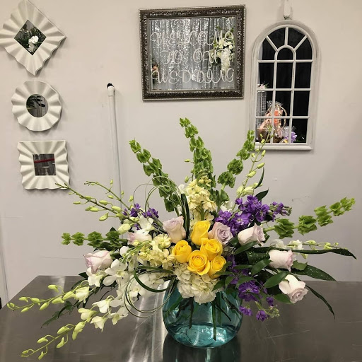 Florist «Artistic Florist Of Tampa», reviews and photos, 2509 W Busch Blvd, Tampa, FL 33618, USA
