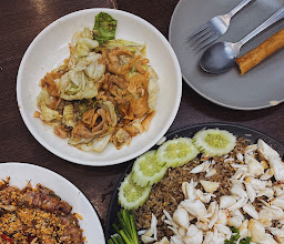 Here Hai Restaurant เฮียให้ photo