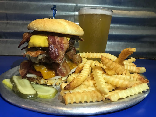 Bar «Locker Room Saloon», reviews and photos, 7790 Auburn Rd, Utica, MI 48317, USA