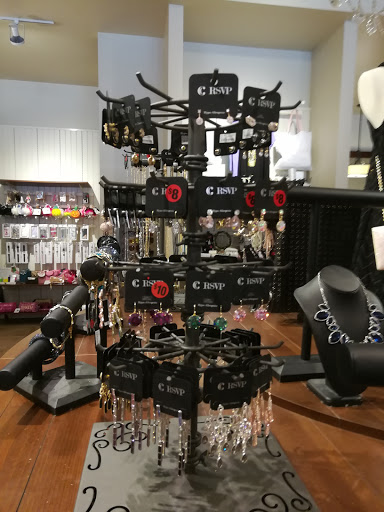 Fashion Accessories Store «Charming Charlie», reviews and photos, 13971 Town Center Blvd #500, Noblesville, IN 46060, USA