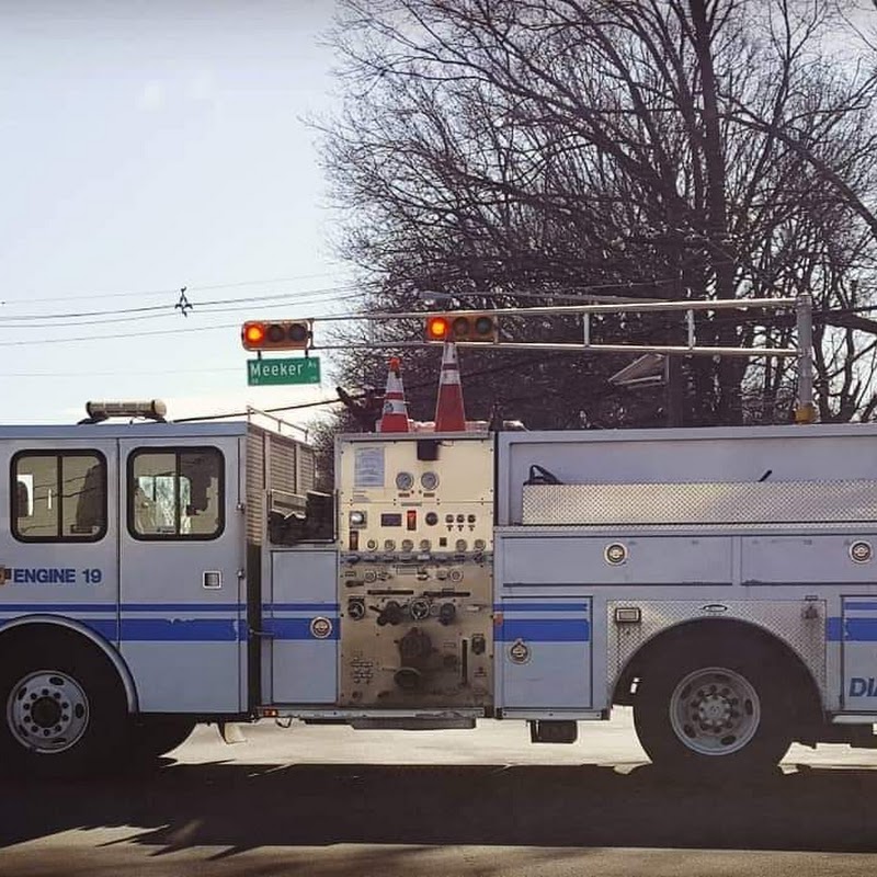 Newark Fire Dept Engine 19