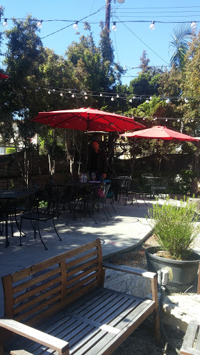 Wine Bar «The Wine Crush», reviews and photos, 3131 E Broadway, Long Beach, CA 90803, USA