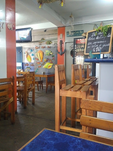 La Escotilla Restaurante De Mariscos