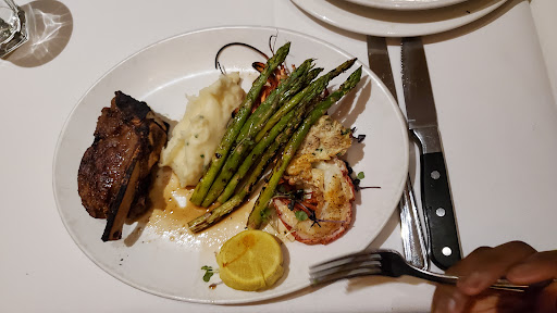 Steak House «Cabernet Steakhouse», reviews and photos, 5575 Windward Pkwy, Alpharetta, GA 30004, USA