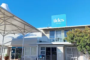 Tides Bar & Eatery image