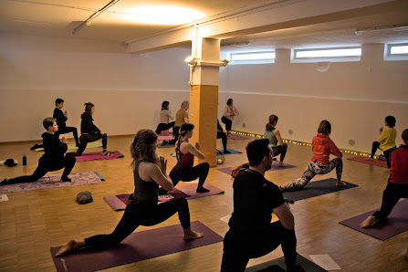 Mauipa Centro Studi Yoga Bolzano Piazza Gries, 5/A, 39100 Bolzano BZ, Italia