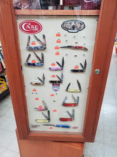 Hardware Store «Broadway Hardware Co», reviews and photos, 614 N Spring St, Sparta, TN 38583, USA