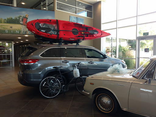 Toyota Dealer «Vancouver Toyota», reviews and photos, 10455 NE 53rd St, Vancouver, WA 98662, USA