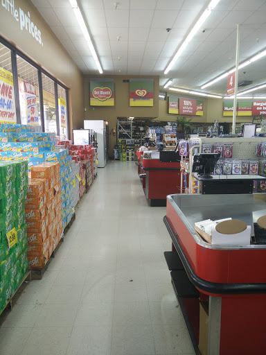 Grocery Store «Grocery Outlet Bargain Market», reviews and photos, 4157 NW U.S. 101 #101, Lincoln City, OR 97367, USA