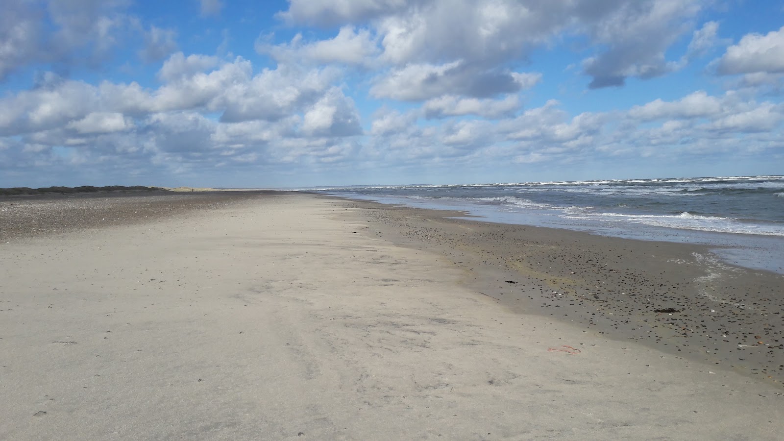 Gronne Beach'in fotoğrafı çok temiz temizlik seviyesi ile