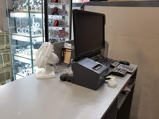 Electronics Store «Buzz Electronics of Boro Park», reviews and photos, 1314 50th St, Brooklyn, NY 11219, USA