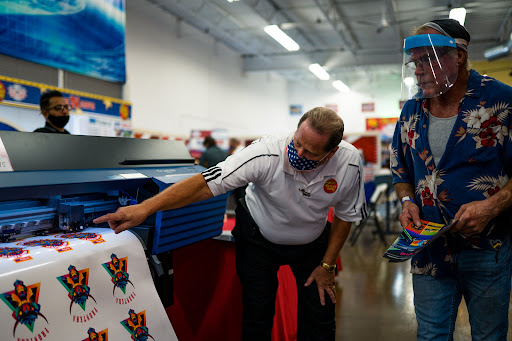 Sign Shop «Sign Outlet Store», reviews and photos, 2200 Ogden Ave, Lisle, IL 60532, USA