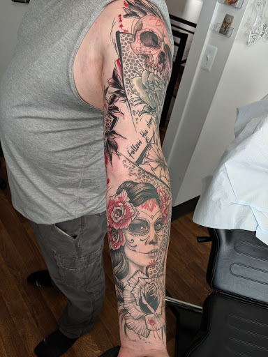 Tattoo Shop «North Main Tattoo Studio & Art Gallery», reviews and photos, 418 N Main St, Plymouth, MI 48170, USA