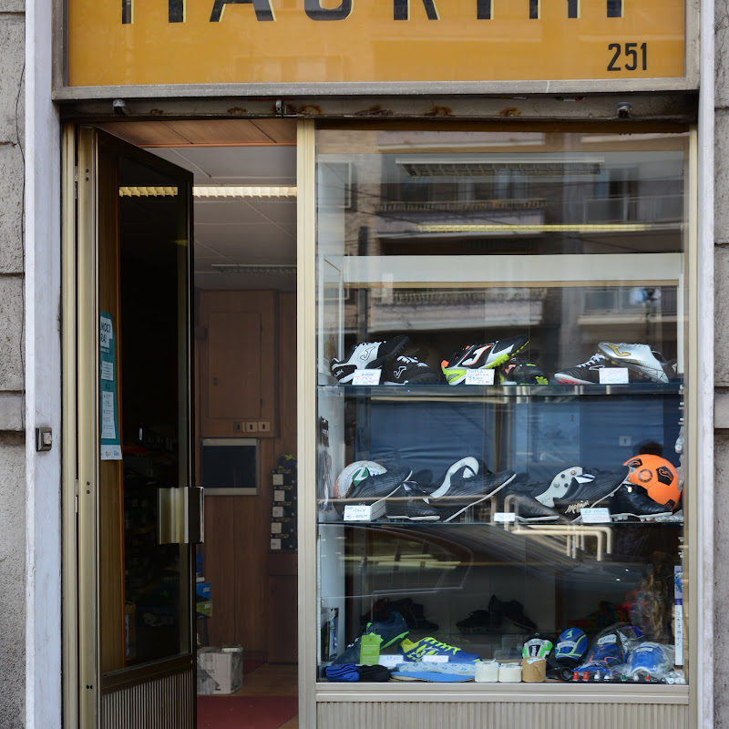 Magrini Football Shoes