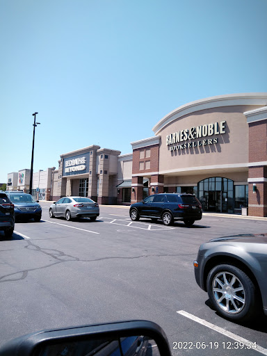 Book Store «Barnes & Noble», reviews and photos, 3050 Beeline Rd, Holland, MI 49424, USA