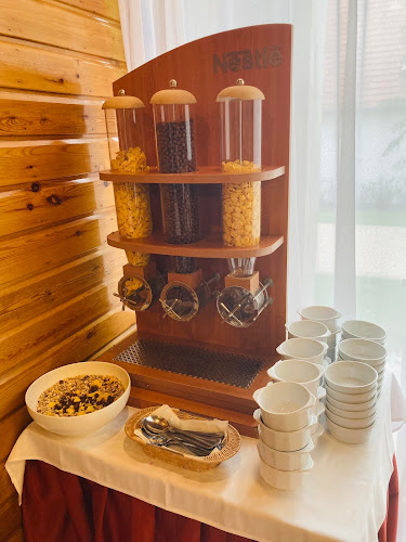 Hozzászólások és értékelések az A Serpenyős Étterem - Önkiszolgáló-ról