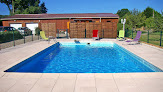 Gîte Le Fontariol: location gîte avec piscine à la campagne hébergement familial 6 - 8 pers AUVERGNE Le Theil