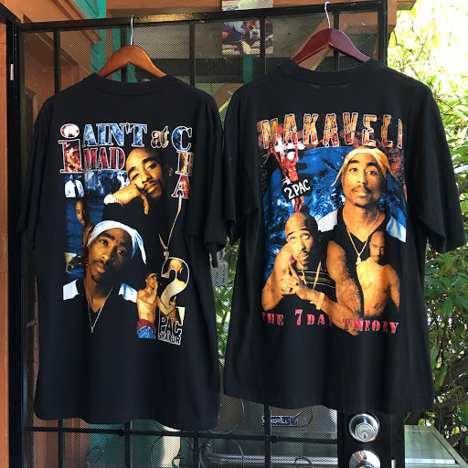 Thrift Store «Lucky Dog Clothing», reviews and photos, 8201 Greenwood Ave N, Seattle, WA 98103, USA