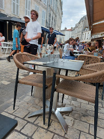 Atmosphère du Restaurant français La Fleur de Sel à La Rochelle - n°6