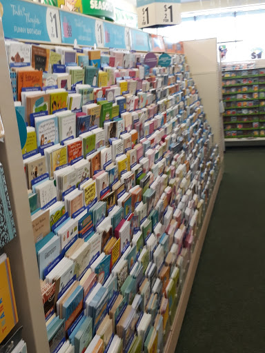 Dollar Store «Dollar Tree», reviews and photos, 3236 Orchard Lake Rd, West Bloomfield Township, MI 48324, USA