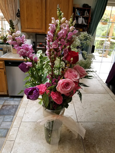 Florist «Flowers To Go», reviews and photos, 3102 Judson St, Gig Harbor, WA 98335, USA