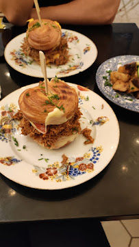 Porc effiloché du Restaurant français Aupa Caminito - Burger croissant 🥐🍔 à Paris - n°15