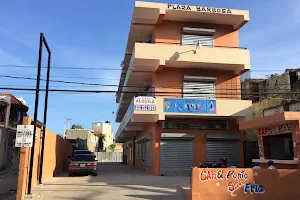 Plaza Barbosa image