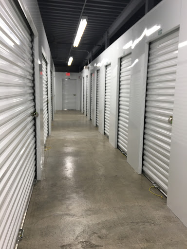 Storage Facility «Extra Space Storage», reviews and photos, 1432 Ogden Ave, Naperville, IL 60563, USA