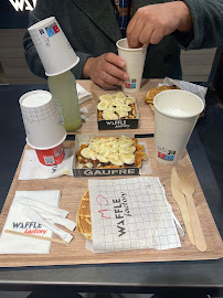 Plats et boissons du Restaurant Waffle Factory à Paris - n°14