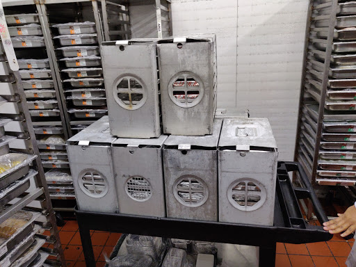 Caterer «Flying Food Group», reviews and photos, 10508 Delta Pkwy, Schiller Park, IL 60176, USA