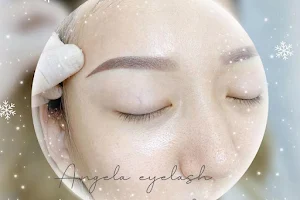 Angela Eyelash image