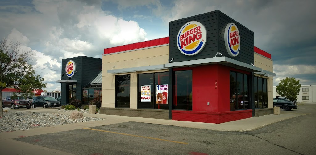 Burger King Moorhead, MN 58103 Menu, Hours, Reviews and Contact
