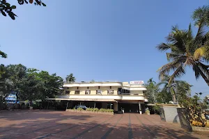 Cherakulam Tourist Home image