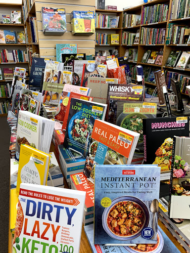 Book Store «Half Price Books», reviews and photos, 10201 University Ave, Clive, IA 50325, USA