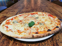 Pizza du Restaurant italien Fuxia Brest Europe Kergonan - n°10