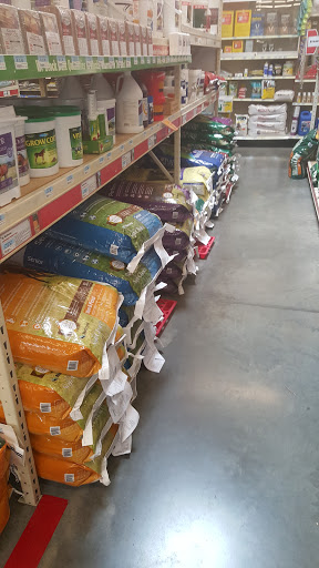 Home Improvement Store «Tractor Supply Co.», reviews and photos, 1000 American Way, Windsor, CA 95492, USA