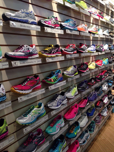 Shoe Store «Feet First», reviews and photos, 3401 W Bay to Bay Blvd, Tampa, FL 33629, USA