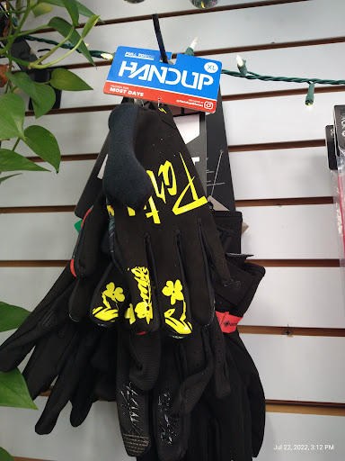 Bicycle Store «City Bike Tampa», reviews and photos, 208 E Cass St, Tampa, FL 33602, USA